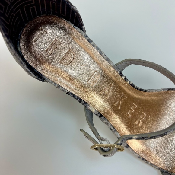 Ted Baker London Wedge Heel Sandal Weliin Snake Print Women's 38.5 US 8 Strappy - Picture 5 of 15